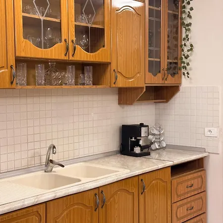 Hestior Floor Apartment, Downtown & Mountain View